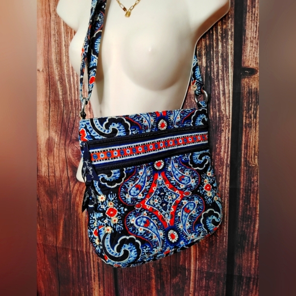 Vera Bradley Blue Paisley Crossbody Bag - Picture 1 of 3